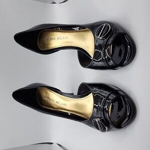 Antonio Melani Bryana black patent leather size 7.5 heels
